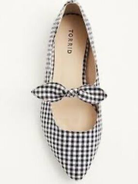New torrid Black & White Gingham Bow Mary Jane Flats Size 9 W